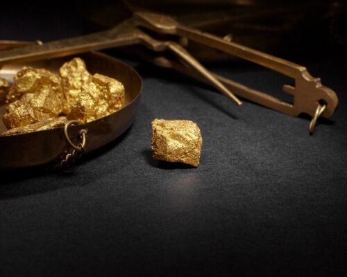 Фьючерсы на золото снова в тренде: разбираем причины