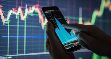 Как выбрать лучшие акции и торговать эффективно